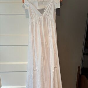 Never worn white sun dress